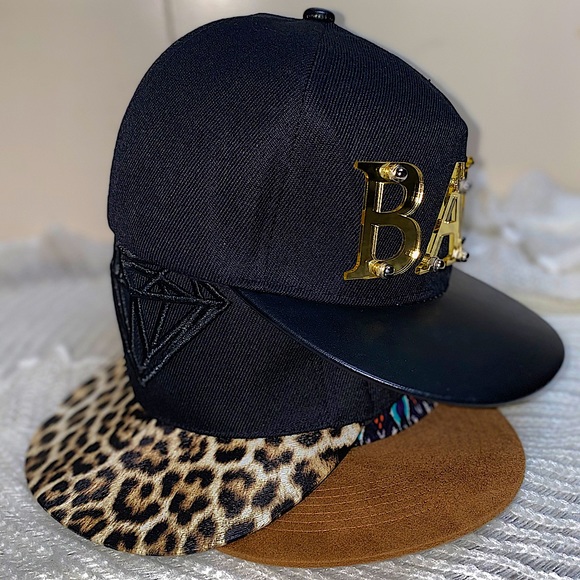 ❗️SALE❗️✨Brand New 3 Hats Bundle✨ - Picture 2 of 6